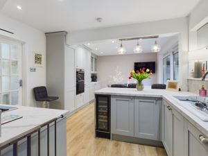 Kitchen- click for photo gallery